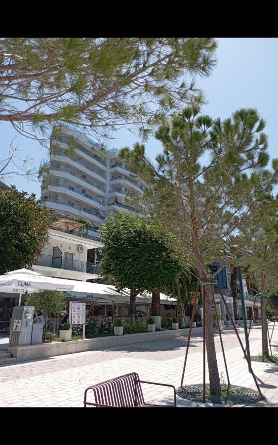 Apartment Alma Sarande Luaran gambar