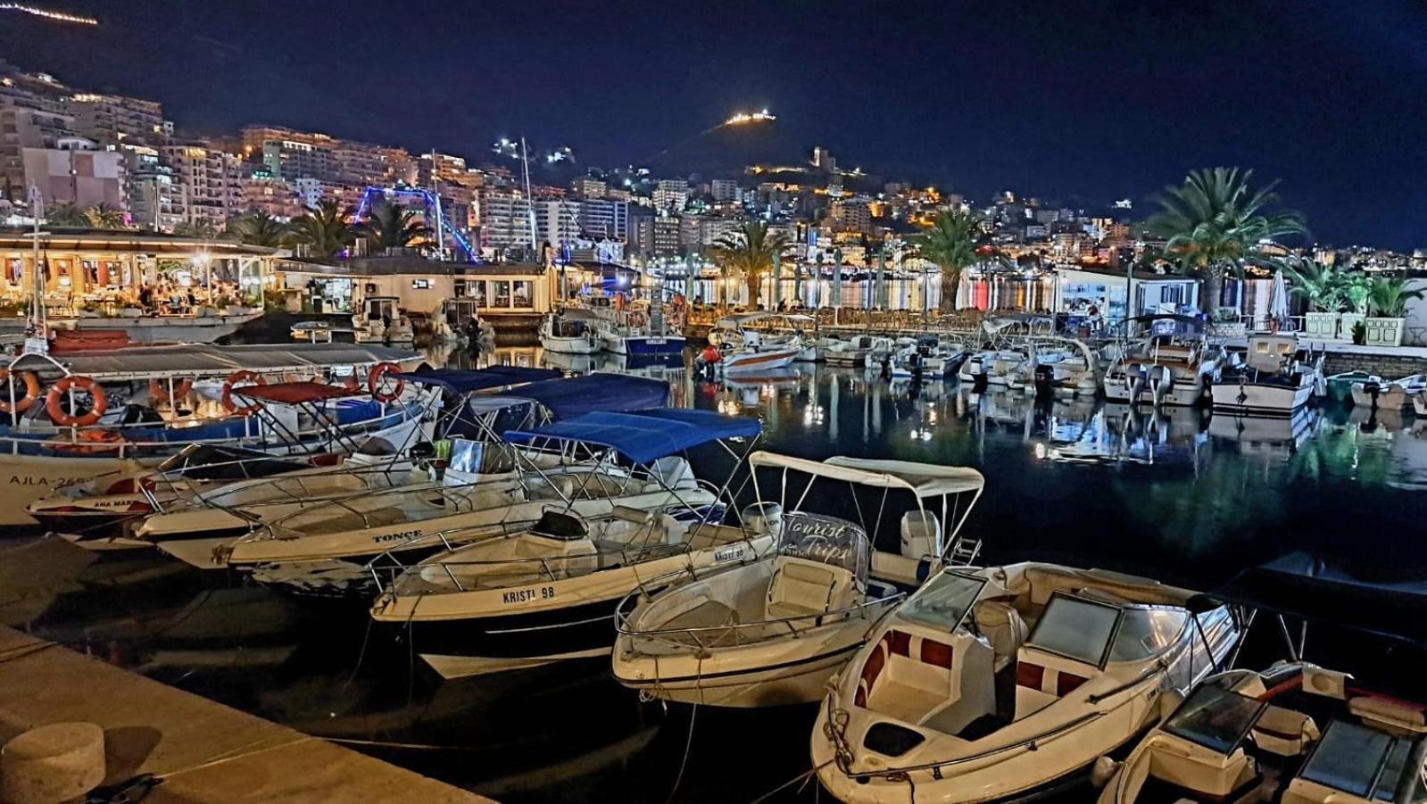 Apartment Alma Sarande Luaran gambar